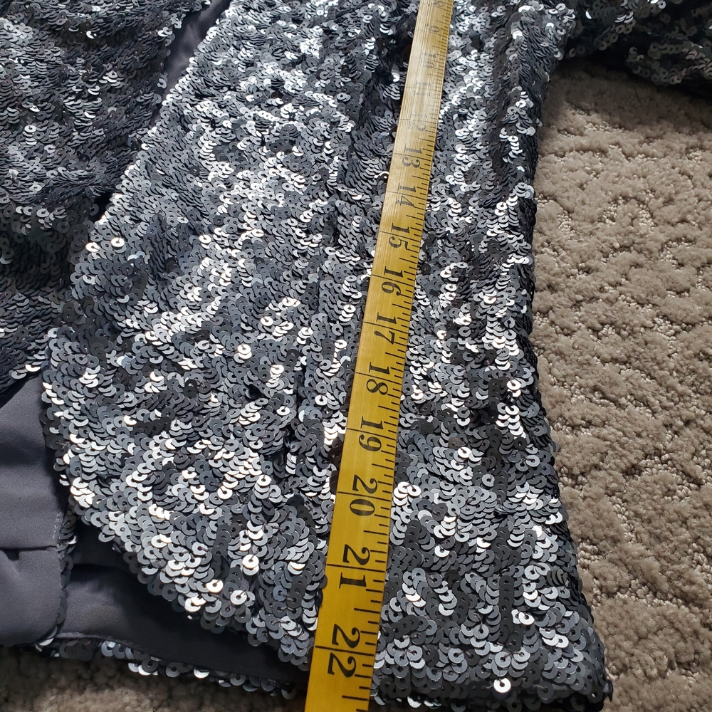 LONDONJEAN Silver Sequin Blazer - Picture 8 of 8